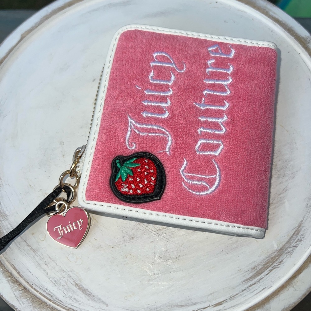 Juicy Couture Sweet Juicy L-Zip Card Case Wallet Pink Diamond Angel Strawberry